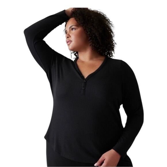 Athleta Women's Wind Down Sleep Top Henley Black Plus Size 2X NWOT - Picture 1 of 11